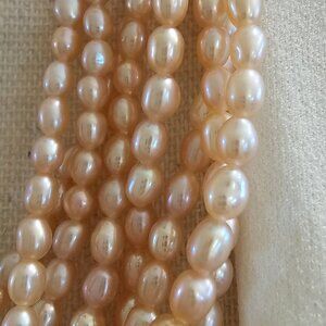 Gems en Vogue, 4-5mm Potato Shaped Natural pink Freshwater Pearl Necklace